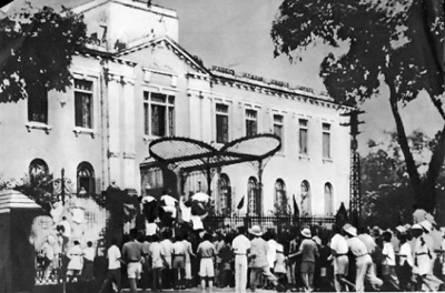 攻占北部府——1945年8月在河内进行的总起义（图片来源于网络）