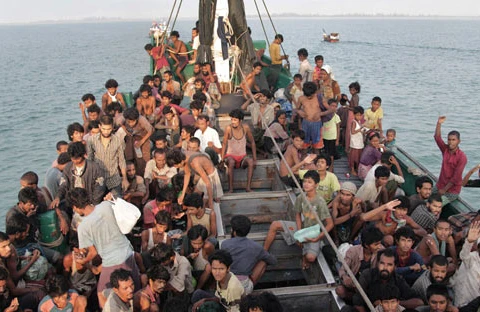 一艘载有移民的船只（图片来源于网络）