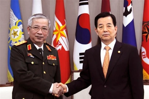 阮志咏上将会见韩国国防部长官韩民求（图片来源：越南《人民军队报》）