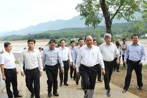 越南政府副总理阮春福赴老街省调研（图片来源：越通社）