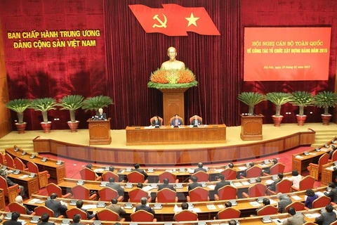 越南共产党一次关于党建工作的会议 （图片来源：越通社）