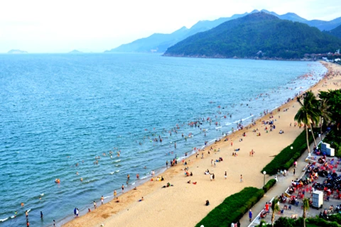 越南平定省归仁市成为东南亚地区9个理想旅游目的地之一 （图片来源：平定省政府门户网站）