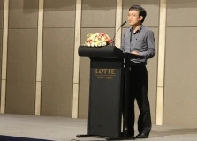 越南科学技术部技术应用与发展局副局长阮黄海在研讨会上发表讲话。