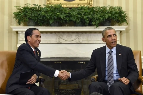 印尼总统佐科维多多同美国总统奥巴马进行会谈(图片来源：美联社）