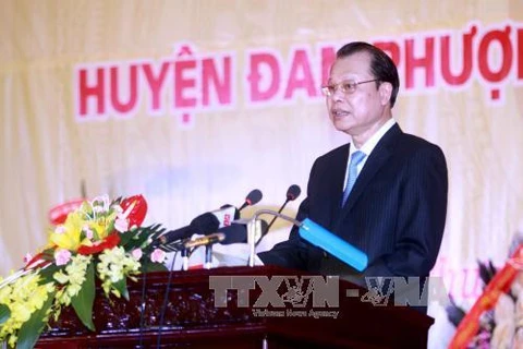 越南政府副总理武文宁在证书颁发仪式上发表讲话