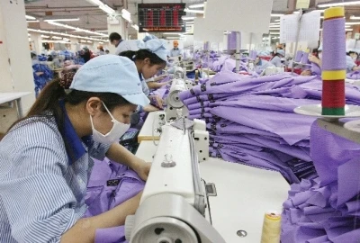 TPP生效后，越南对TPP成员国出口的纺织品关税立即下降为零（图片来源：越南人民报）