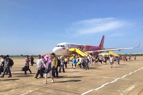 “12点了，越捷吧”促销活动为乘客们带来周游越南国内外各地的诸多机会。