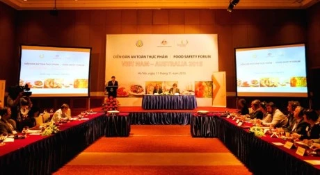 2015年越澳食品安全论坛（图片来源：越南政府门户网站）