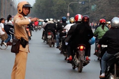 越南政府总理要求做好2016年春节和春季庙会期间交通安全保障工作