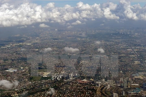 附图：菲律宾首都马尼拉全景。（图片来源：越通社）
