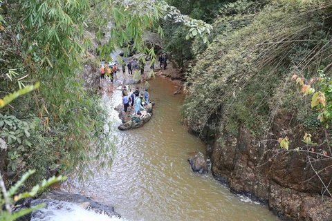 2016年2月底，林同省的瀑布发生了两起严重事故，导致4名外国游客遇难。