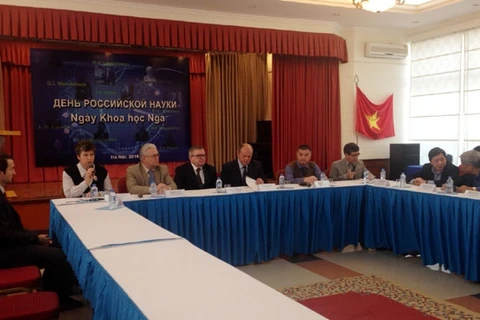 俄罗斯科学日纪念典礼在河内市举行。