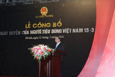 阮春福副总理出席3•15越南消费者权益日公布仪式（图片来源：因特网）