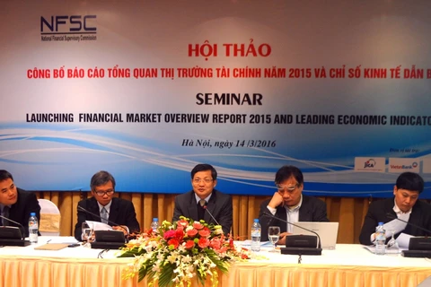 2015年越南金融市场总体报告发布研讨会场景（图片来源：越通社）