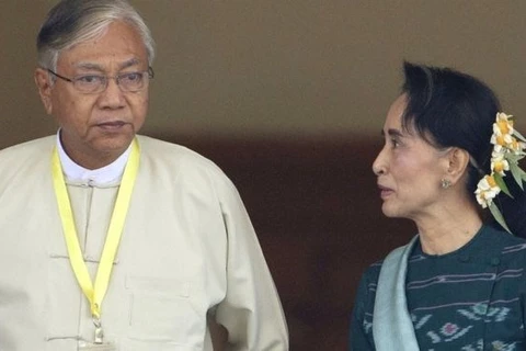 缅甸当任总统吴廷觉和民盟主席昂山素季