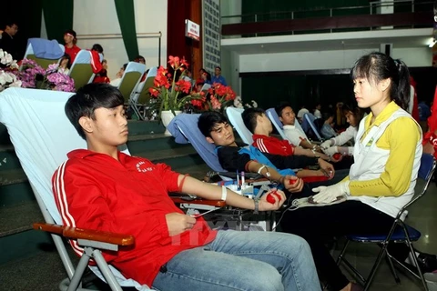 越南全民积极参加志愿献血日 （图片来源：越通社）