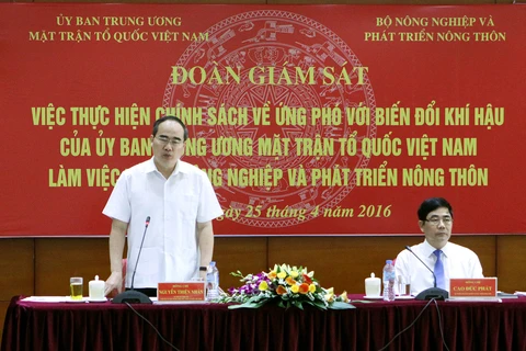越南祖国阵线中央委员会主席阮善仁在会上发表讲话（图片来源：越通社） 