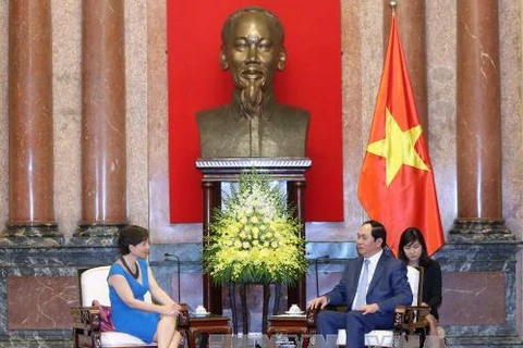 越南国家主席陈大光会见意大利驻越南大使册茨丽阿•皮乔尼