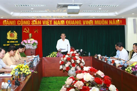 越南政府副总理张和平交通警察局（图片来源：越通社） 