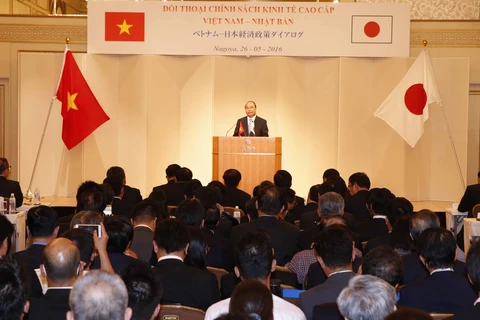 越南政府总理阮春福出席越南日本经济政策对话