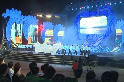 “共同携手净化海洋”音乐盛会（图片来源：truyenhinhthanhhoa.vn​）