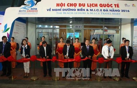 2016年岘港国际旅游博览会正式开幕（图片来源：越通社）