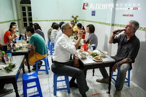 美国总统奥巴马访越期间曾品尝烤肉米线。