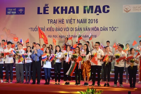 2016年越南夏令营正式开营。（图片来源：hanoimoi.com.vn）