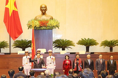 最高人民法院院长阮和平进行宣誓就职（图片来源：越通社）