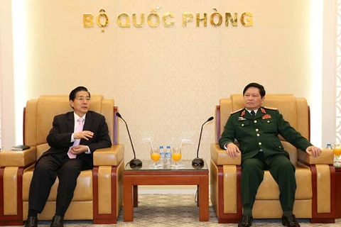 越南国防部长吴春历会见中国公安部长郭声琨（图片来源：越南国防部官方网站）