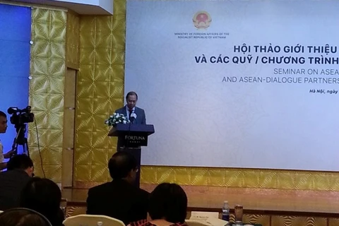 外交部副部长阮国勇在研讨会上致开幕词。