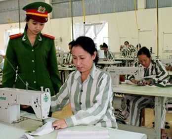 犯人职业培训班（图片来源于《越南之声广播电台》）