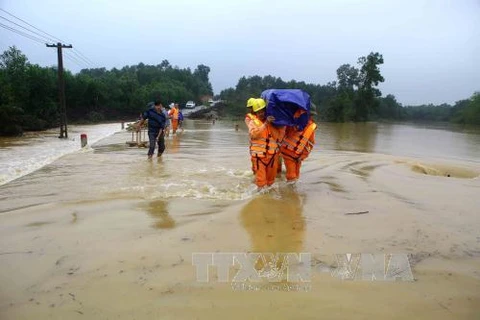 越南多地继续遭暴雨洪水袭击（图片来源：越通社）