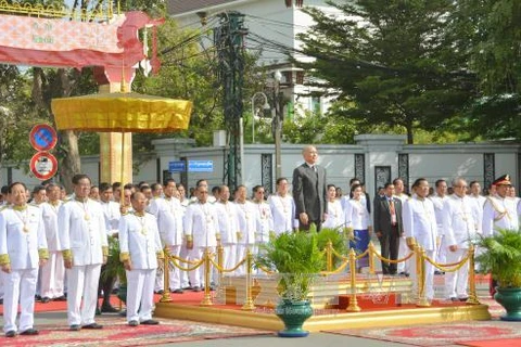 柬埔寨独立63周年纪念仪式（图片来源：越通社）