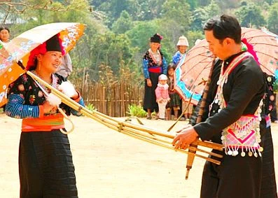 赫蒙族传统文化（图片来源于《越南之声广播电台》）