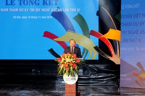 劳动荣军与社会部副部长黄文子在大会上发表讲话（图片来源：《人民报》）