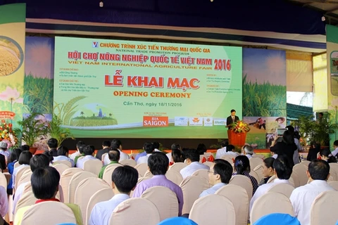 越南农业国际展销会吸引国内外320家企业参加