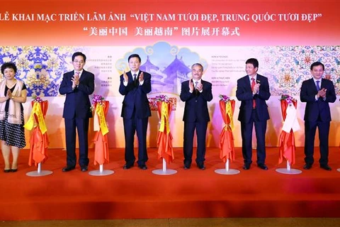 “美丽越南，美丽中国”图片展在河内开幕（组图）