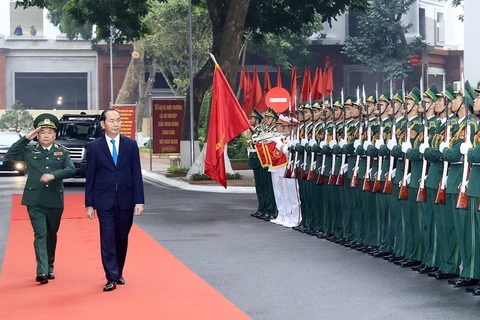 国家主席陈大光出席越南人民军成立73周年纪念典礼（组图）