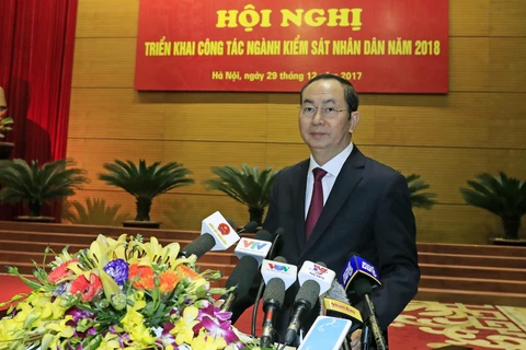 越南国家主席陈大光出席2018年人民检察部门工作任务部署会议( 组图）