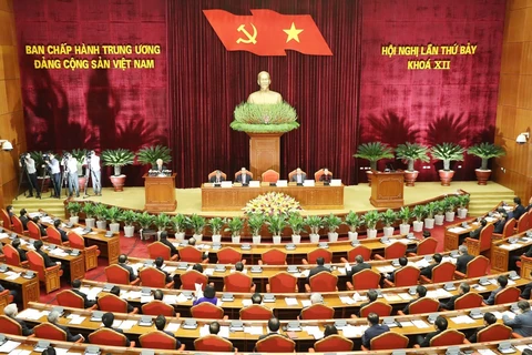 越南共产党第十二届中央委员会第七次全体会议在河内隆重开幕（组图）