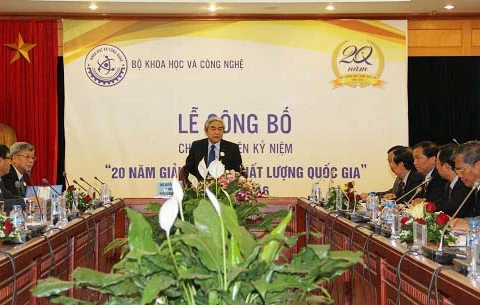 越南科学技术部部长阮银外公布1996-2016年全国质量奖