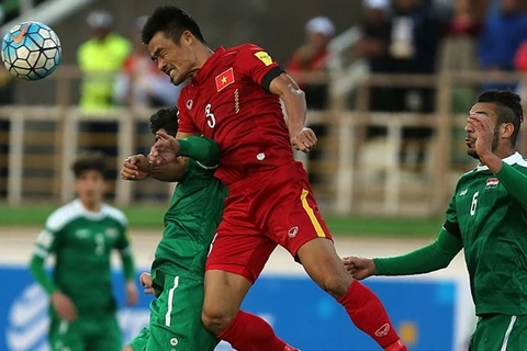 越南队（红衣）无缘晋级2018年世界杯预选赛亚洲区12强赛