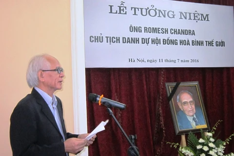 越南友好组织联合会副主席阮文黄在仪式上发表讲话