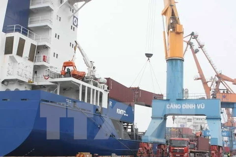 越南全国港口货物吞吐量同比增长13%