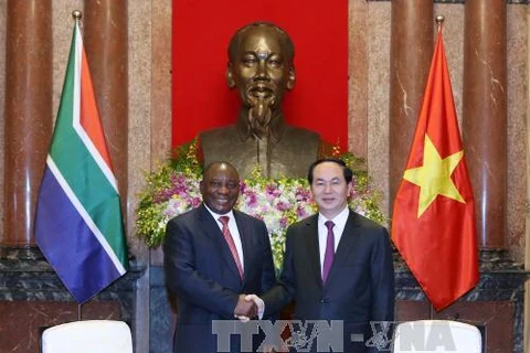 越南国家主席陈大光会见南非副总统 西里尔·拉马福萨