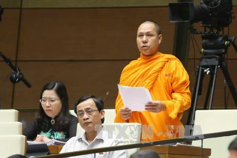 朔庄省代表李明德尚座对《宗教信仰法》草案提出意见建议