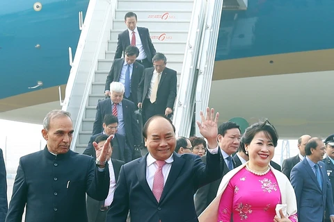 越南政府总理阮春福赴印度出席东盟-印度纪念峰会系列活动（组图）
