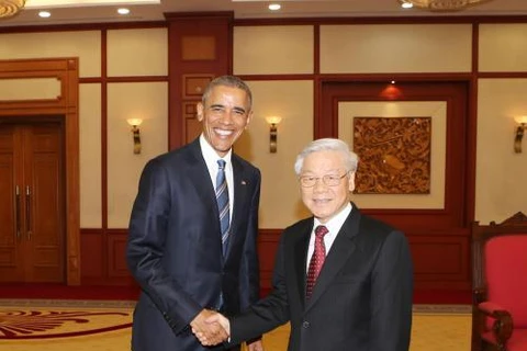 越共中央总书记阮富仲会见美国总统奥巴马。