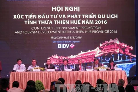 越南政府副总理王廷惠出席2016年承天顺化省旅游发展与投资促进会。（图片来源：越通社）